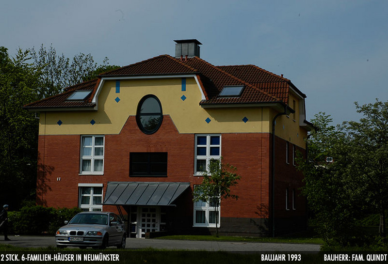 2 Stck. 6 Familien-Häuser in Neumünster